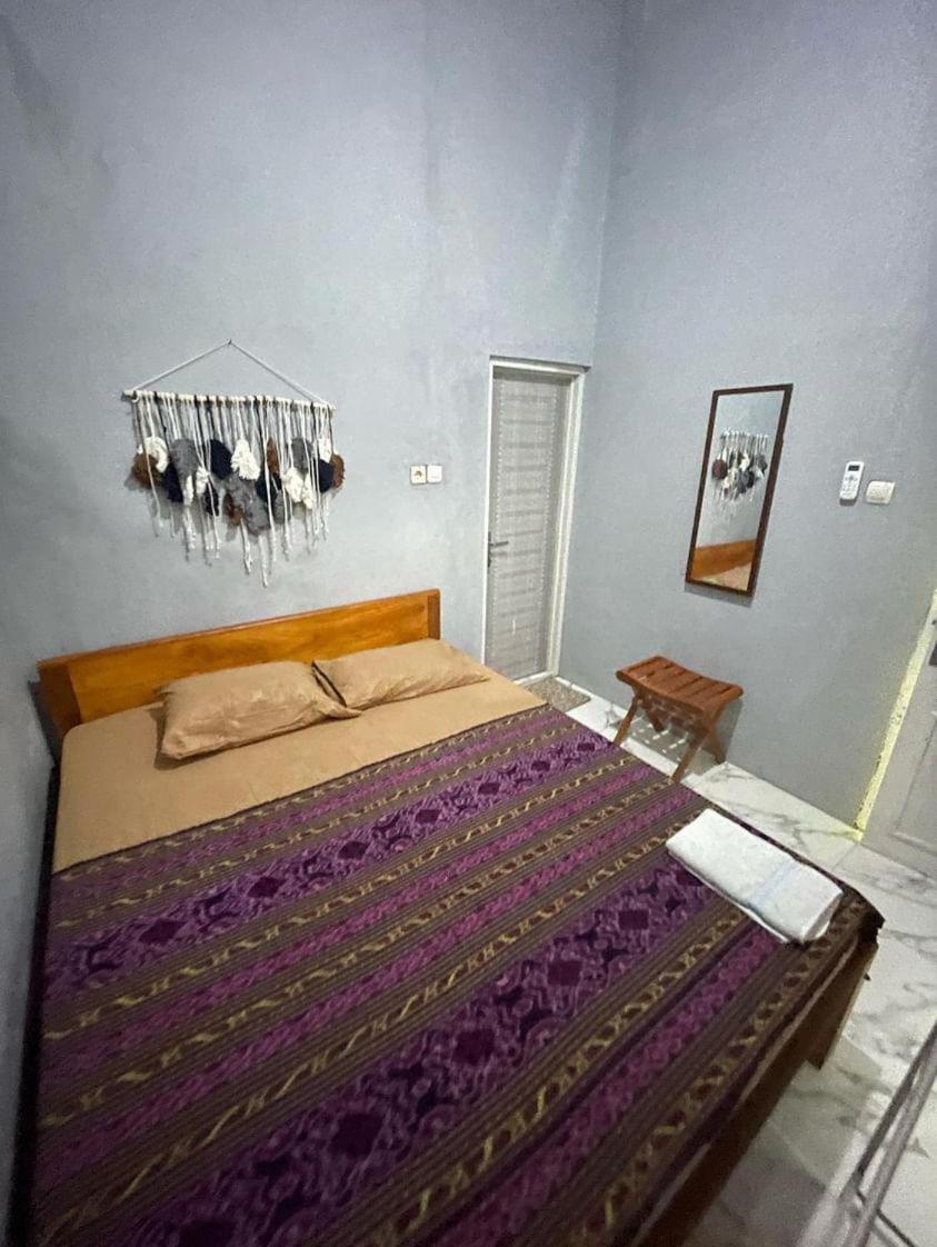 Loyal Friend Hostel Karimunjawa Quarto foto